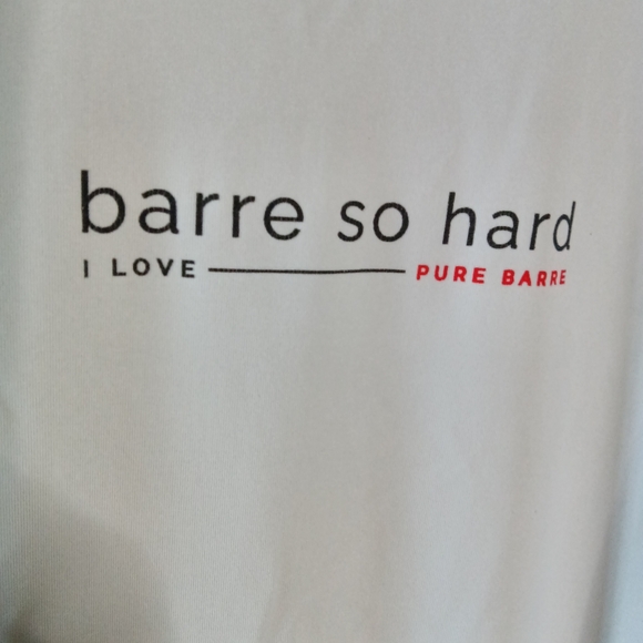 Pure Barre 'barre so hard" long Sleeve Crop Top White Hi Low Hem Thumbholes SZ M - Picture 2 of 9